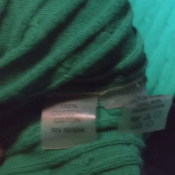 Sweater - Picture 7 of 7